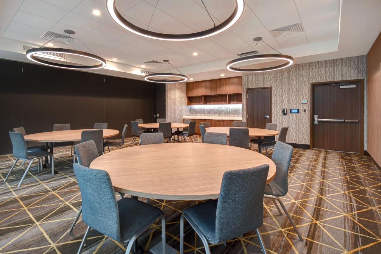 Holiday Inn - Erie By Ihg エクステリア 写真